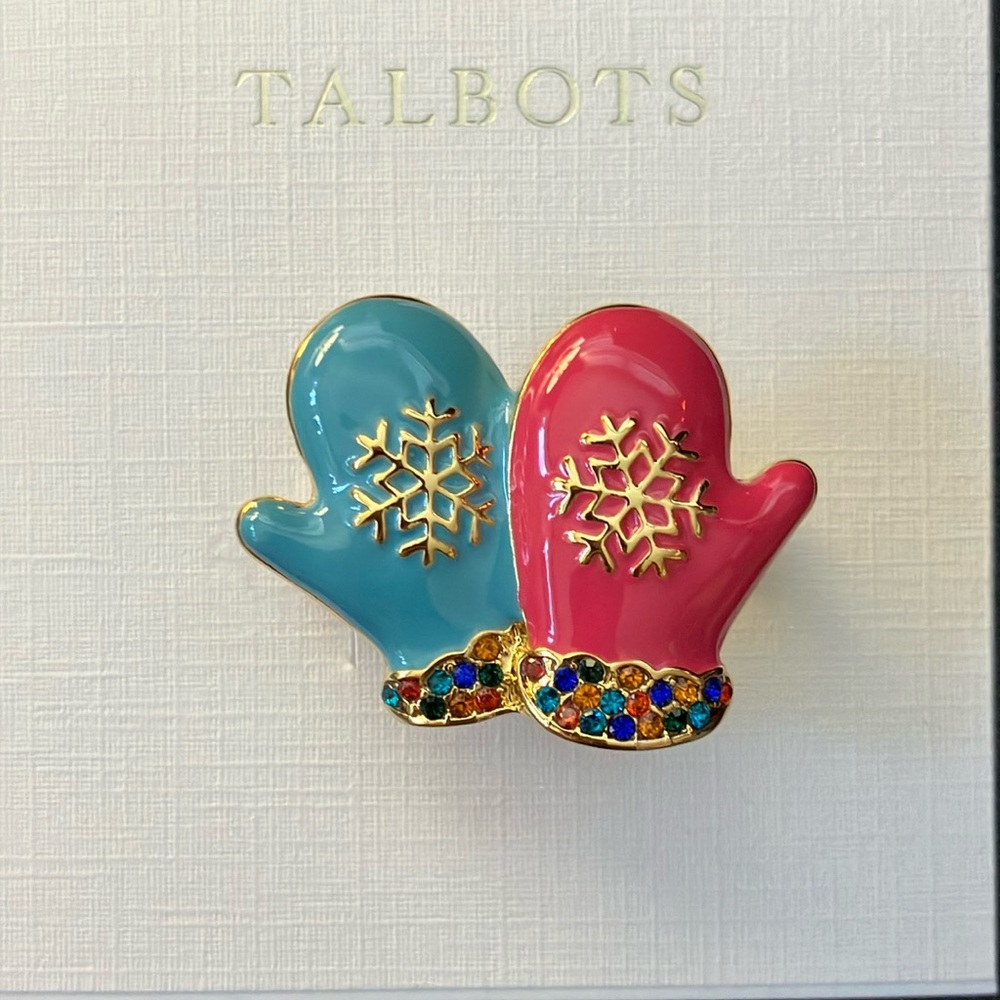 “Merry Mittens” brooch by Talbots. NEW.